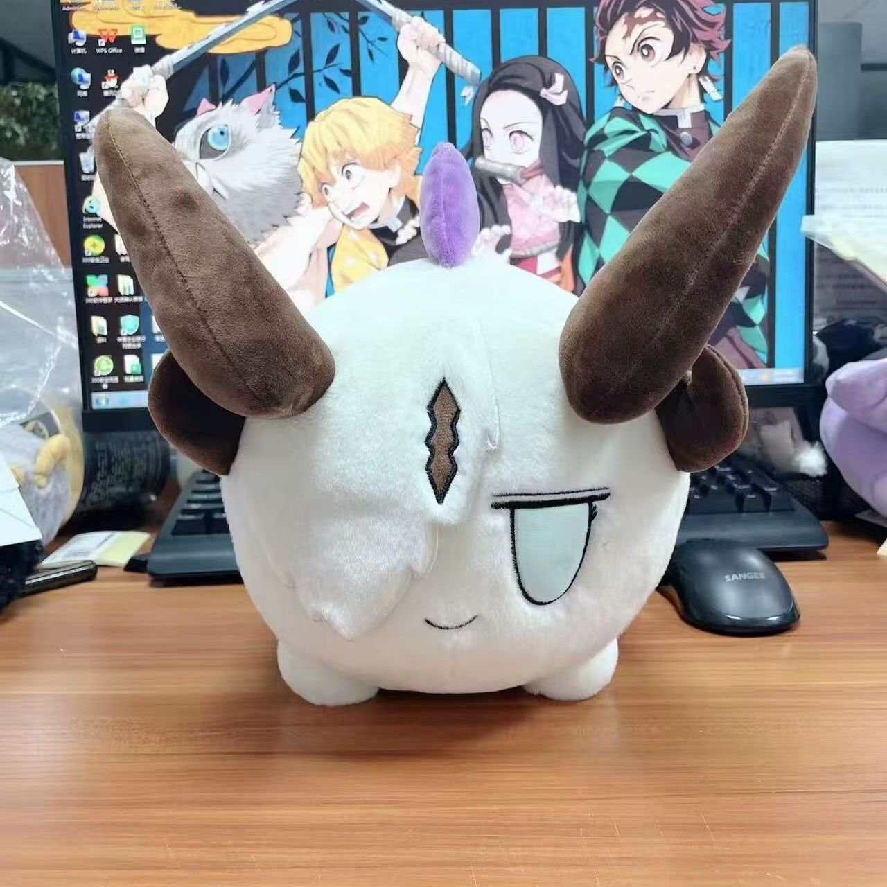 Home Decor Zone - Nuovo Peluche Anime Arknights Eblana Necrass