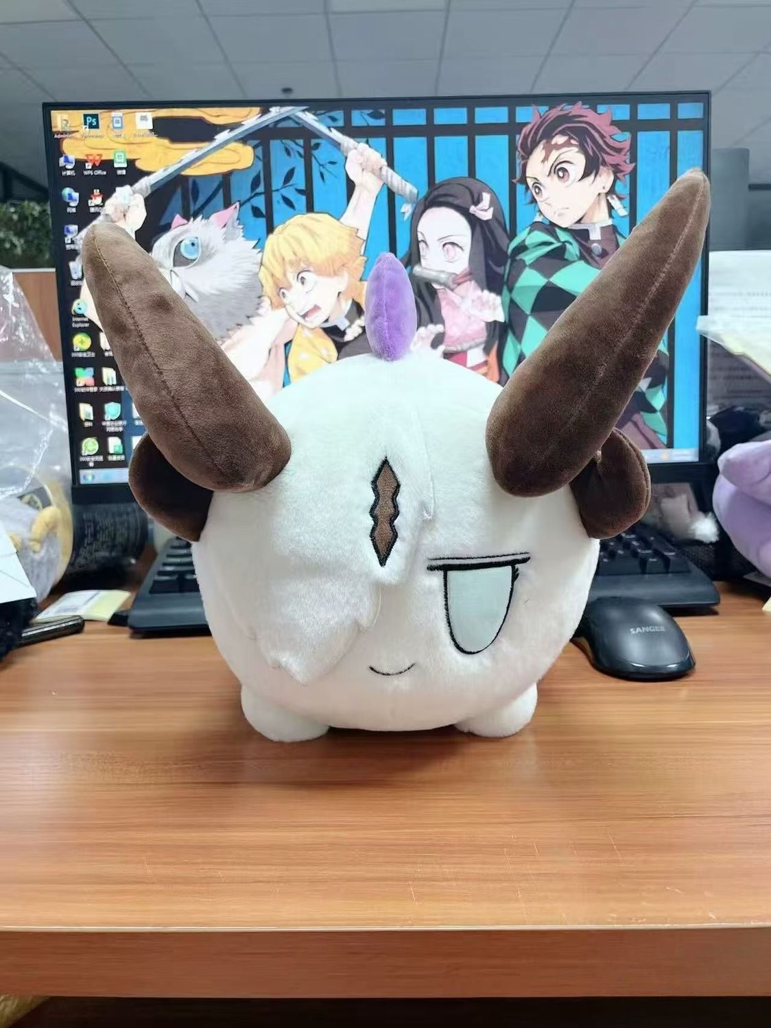Nuovo Peluche Anime Arknights  - Home Decor Zone recensione e prezzo