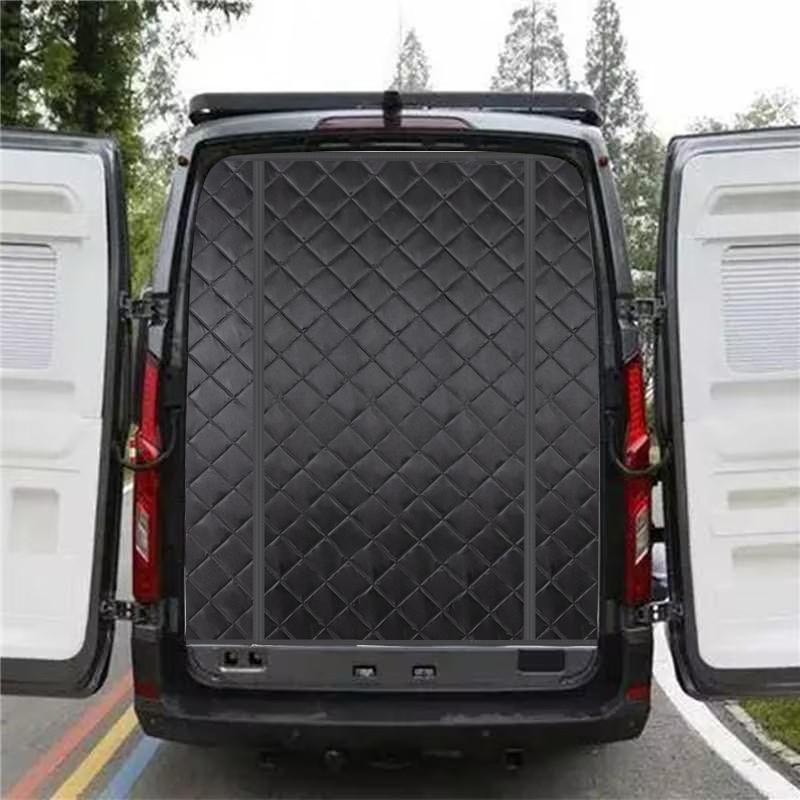 Tenda isolante per porta poste - Blackout Curtains recensione e prezzo
